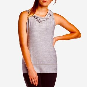 The North Face Motivation Sleeveless Hoodie L